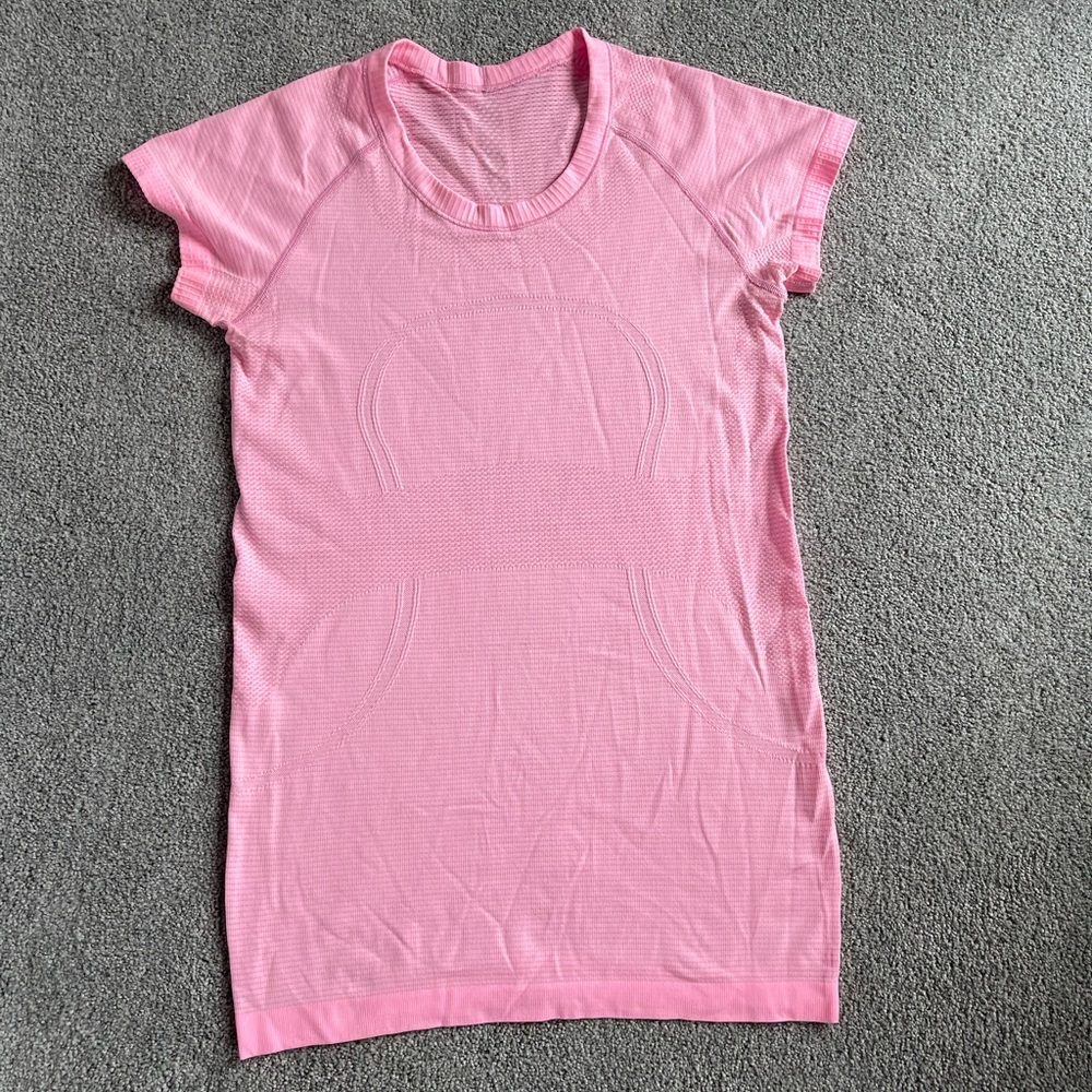 Lululemon Swiftly Tech Short-Sleeve Shirt 2.0